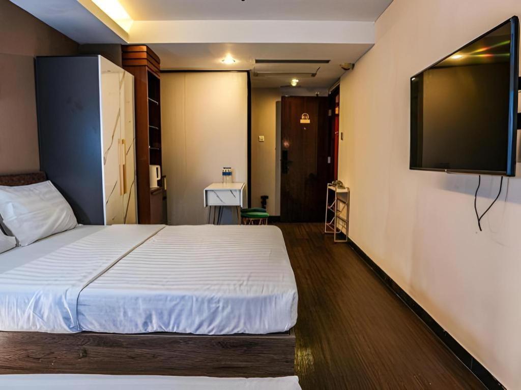 Sunny Day Hotel, Mong Kok Hongkong Exteriör bild